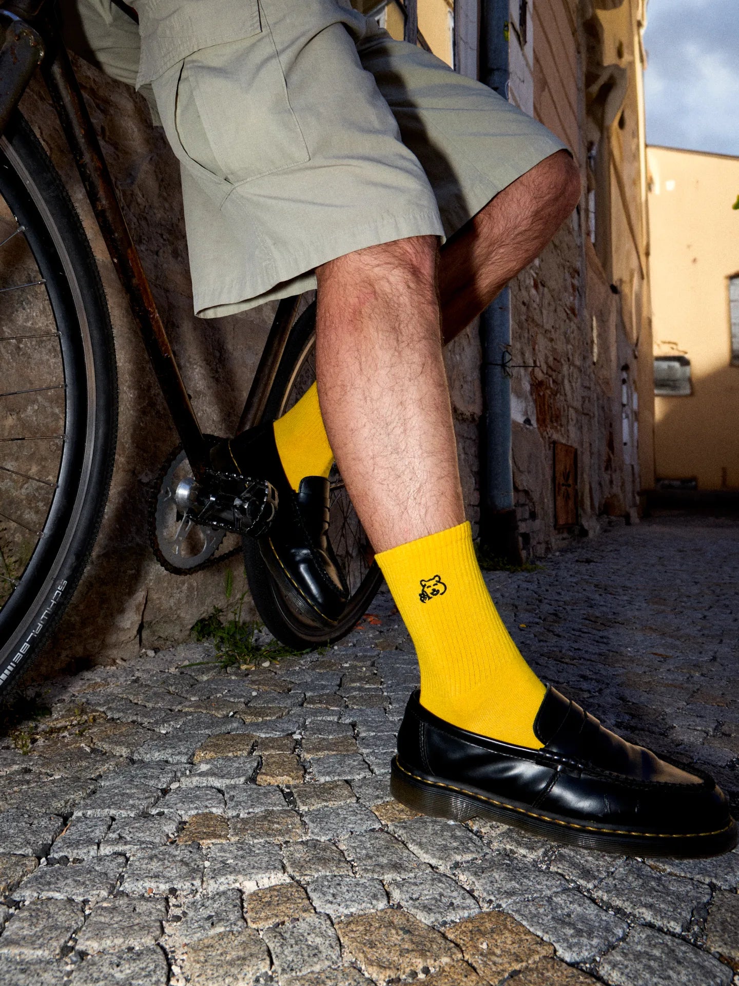 ribbed-mid-calf-socks-yellow-cyclist-3e/3e8ee01dccfe9d42595389756d755b9cbb9ac566