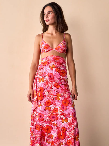 beach-sarong-hibiscus-49/498818b3dc60ebce6ad7fc25864b0e1fc481a03c