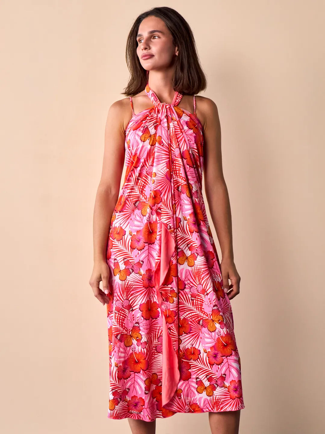 beach-sarong-hibiscus-4c/4ce162c7f1d512bcf0eed2fc327f4dd48d93d73a