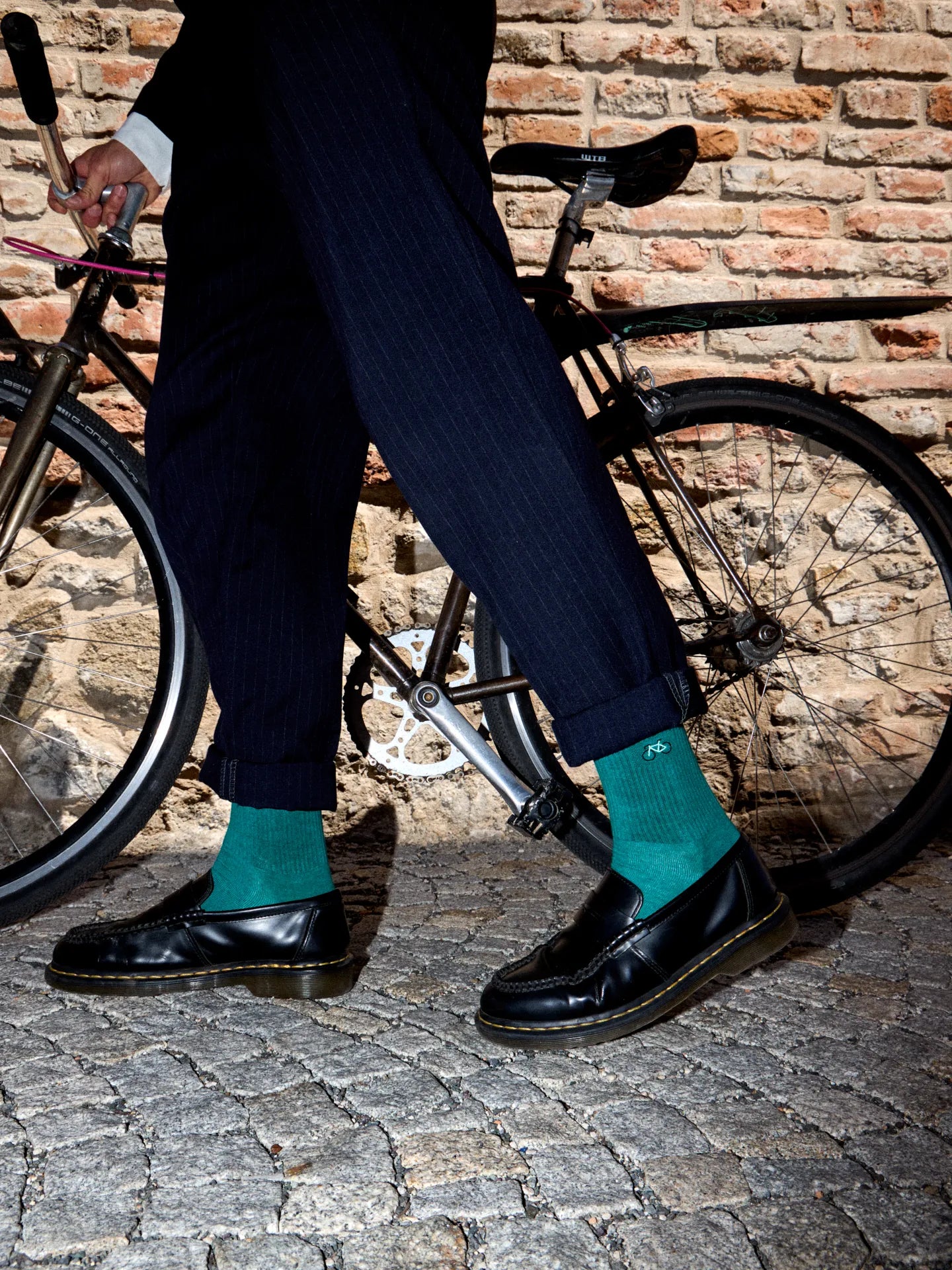 ribbed-mid-calf-socks-green-cyclist-72/7223e5a4a368314a96bf234aef69a241d50dc6c6