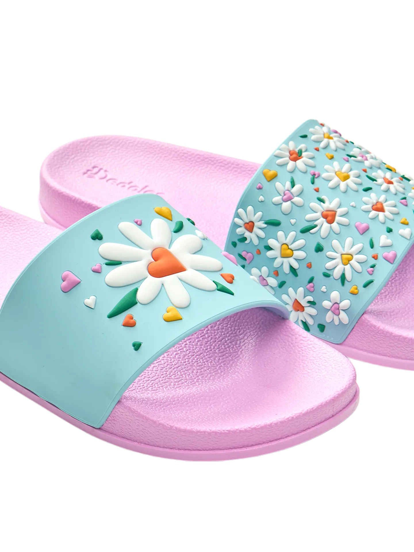 slides-hearts-daisies-ee/ee90d7238f9e5798176909ccd145609f169efd1b