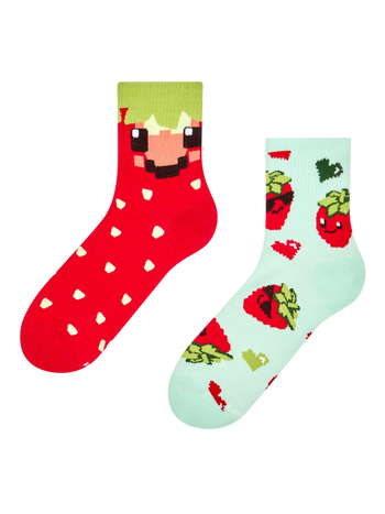 Veselé lýtkové ponožky Pixelové jahody